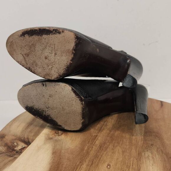 Stuart Weitzman Women's Peep Toe Embossed Block Heel Size 7 N Black - Picture 8 of 10